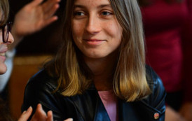 DRJ_2495