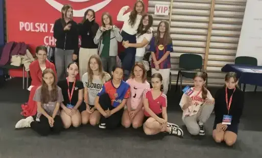 CHEERLEADING TO SPORT 