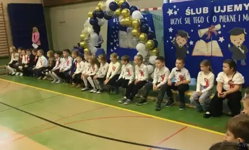 UROCZYSTE PASOWANE NA UCZNIA KLAS PIERWSZYCH
